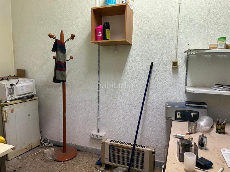 Foto 536156c5-632b-428f-ae1a-b4e0088e3035. Local comercial local en circunvalacion en La Salut Badalona