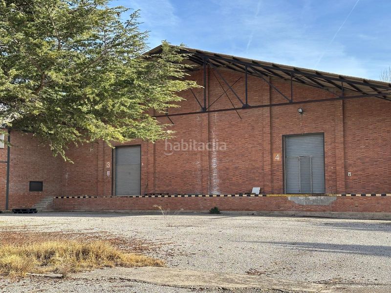 Foto 734ff241-0584-4911-a3eb-a6750e9a876d. Nau industrial a Caldes de Malavella