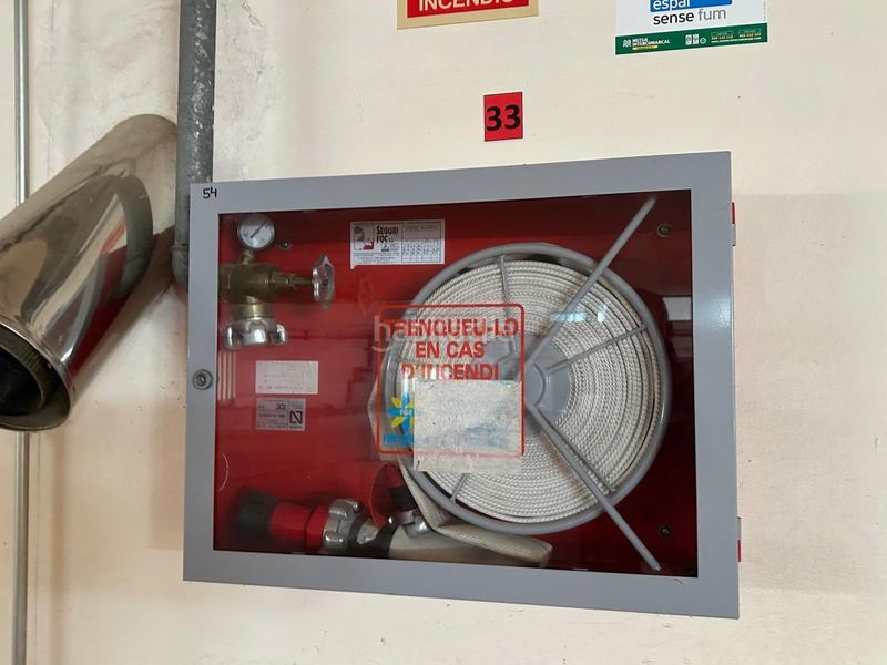 Foto a20897d1-f32c-42d3-a796-a8985981e3f0. Nau industrial a Caldes de Malavella