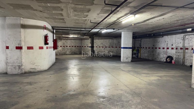 Foto 83367084-3874-402d-a0ca-193bf818400a. Aparcament cotxe a Centre Santa Coloma de Gramenet