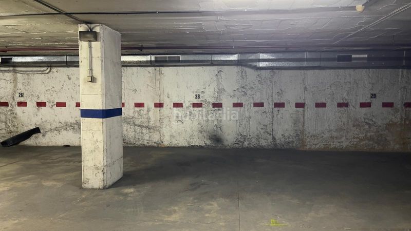 Foto cfee792e-5109-4194-9fb9-fabddacb67b2. Aparcament cotxe a Centre Santa Coloma de Gramenet