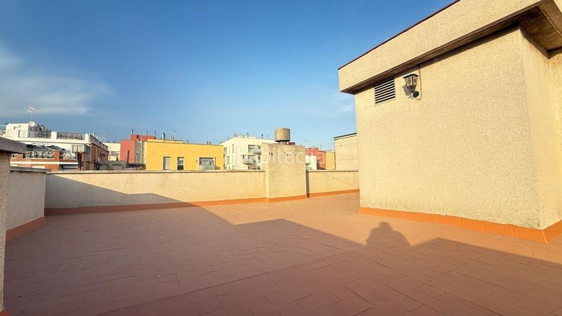 Foto a7d92e4d-8c0d-43ba-8558-11476ba8a04c. Pis amb calefacció a Llefià Badalona