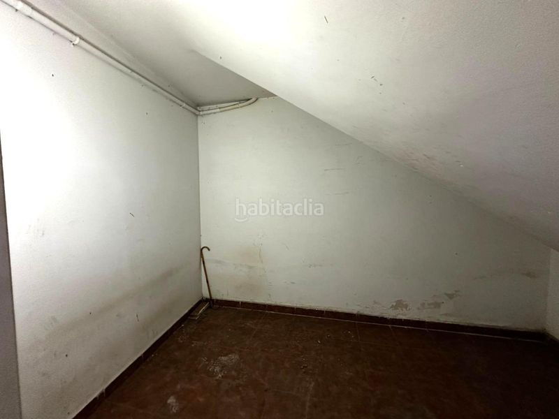 Foto 038d5afe-36ee-4e29-a29b-d0fa02c87e25. Edificio oportunidad de inversión en edificio en la Trinitat Vella, 500.000 en Barcelona