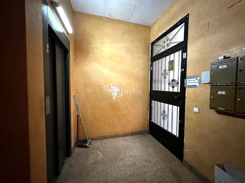 Foto a07a3cc6-0428-4574-a392-35dbd58b7e68. Edificio oportunidad de inversión en edificio en la Trinitat Vella, 500.000 en Barcelona