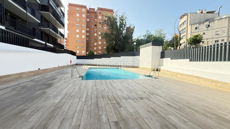 Foto efdca7fa-9efb-4916-809d-d4c364cb1577. Affitto appartamento con piscina in Lloreda Badalona