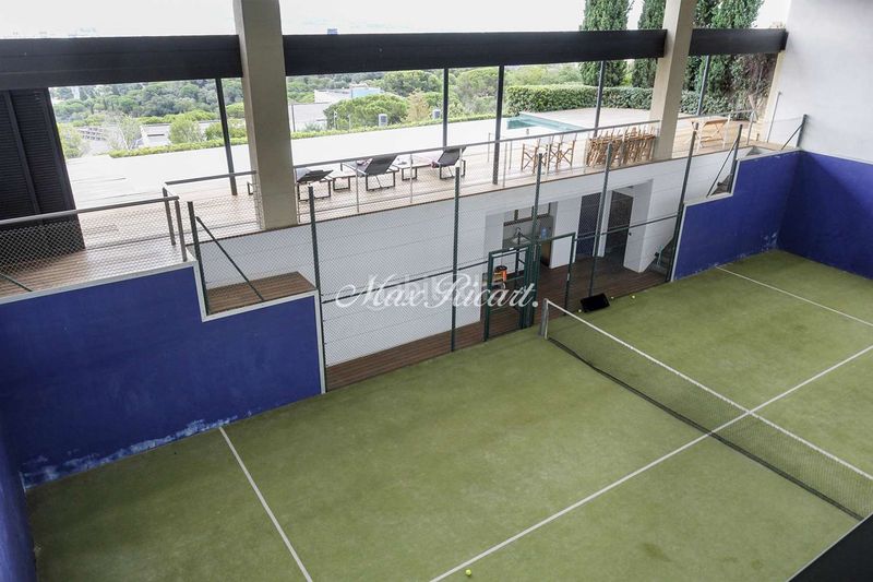 Foto 90d54895-6b03-4521-ae76-cf443e79721e. Casa amb calefacció aparcament piscina a Sarrià Barcelona