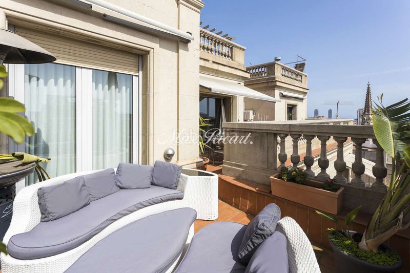 Foto 0734e866-b64b-4694-abc1-bb82898aaea6. Ático impresionante ático con piscina y vistas 360 sobre la ciudad en el eixample derecho 284m en Barcelona