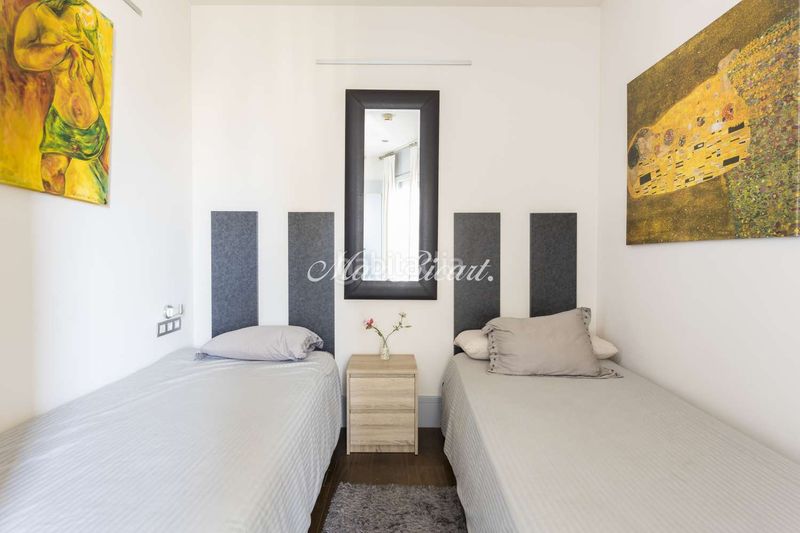 Foto 1118bbb4-011d-4602-86f2-6d94c053ff96. Ático impresionante ático con piscina y vistas 360 sobre la ciudad en el eixample derecho 284m en Barcelona