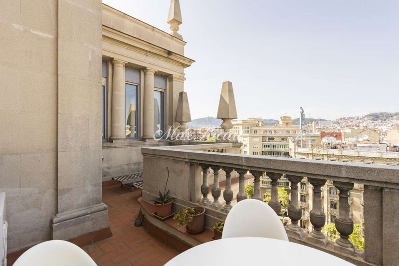Foto 82165e24-506d-4966-9f4f-4d9b3c9b278d. Ático impresionante ático con piscina y vistas 360 sobre la ciudad en el eixample derecho 284m en Barcelona