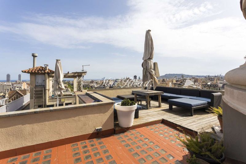 Foto d03dd4cb-a596-47ee-8d2a-feceabe5a8ba. Ático impresionante ático con piscina y vistas 360 sobre la ciudad en el eixample derecho 284m en Barcelona