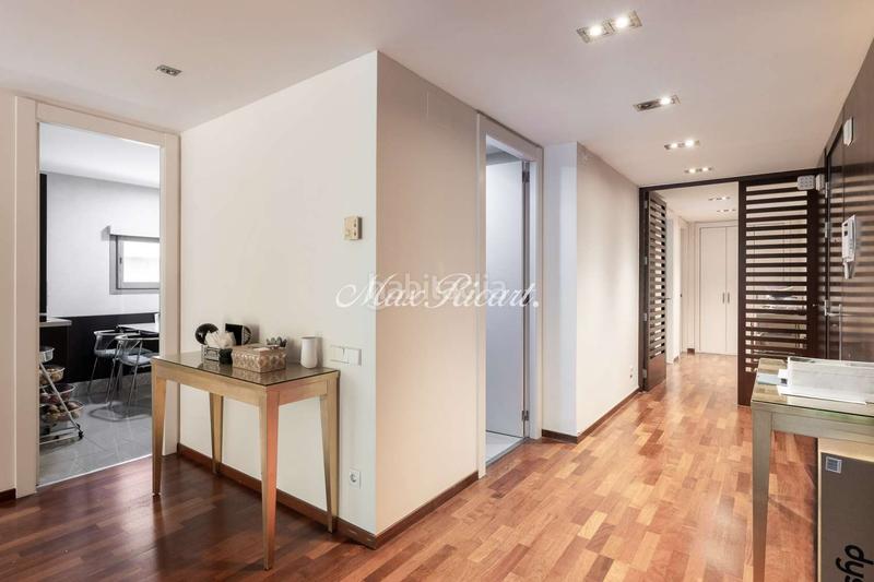 Foto 8b8dce77-d7bc-45f0-85e0-cf32386f3d8f. Location appartement avec chauffage parking dans Tres Torres Barcelona