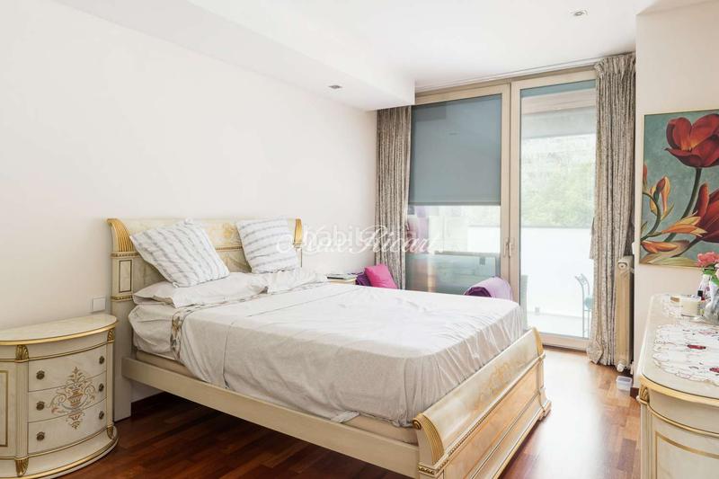 Foto d5b60a95-ab58-43bb-ac8a-8de297c75f90. Location appartement avec chauffage parking dans Tres Torres Barcelona
