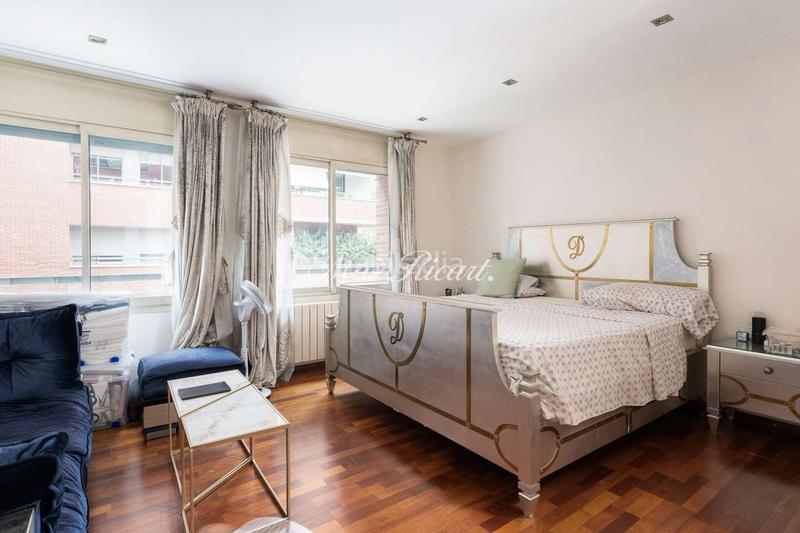 Foto 3c5a4118-2bf6-425f-8a29-1da1713cff47. Rent flat with heating parking in Tres Torres Barcelona