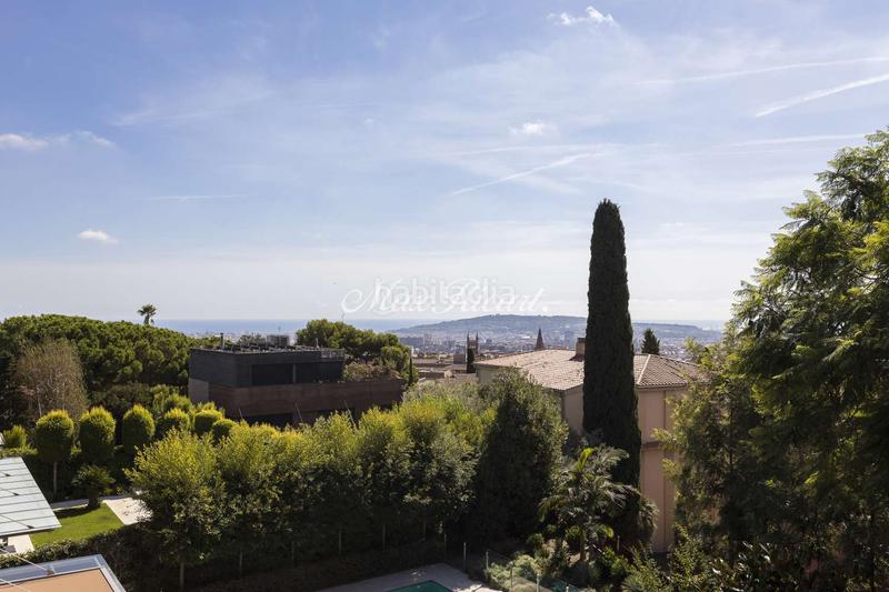 Foto ef2f9d87-e901-4ea7-96df-866f21abde08. Casa amb calefacció aparcament piscina a Sarrià Barcelona