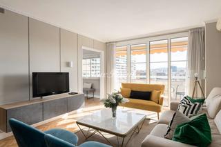 Location Appartement  N/a. Luminoso con vistas completamente amueblado