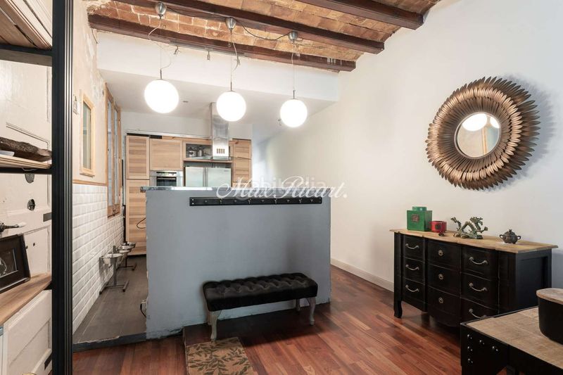 Foto 21b2c858-9112-469d-89ab-9ca53de8bf2d. Pis amb calefacció a St. Pere - Sta. Caterina - El Born Barcelona