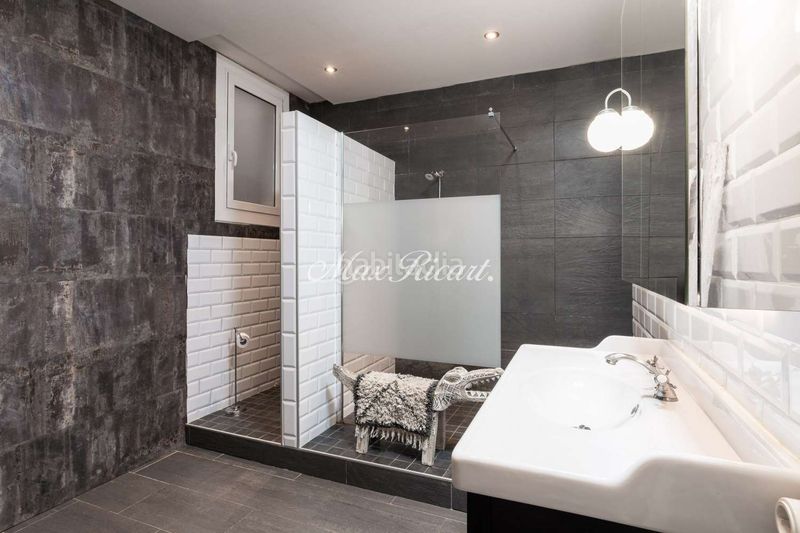 Foto 2fec25d8-4815-4982-997c-e5ae905b37d7. Pis amb calefacció a St. Pere - Sta. Caterina - El Born Barcelona