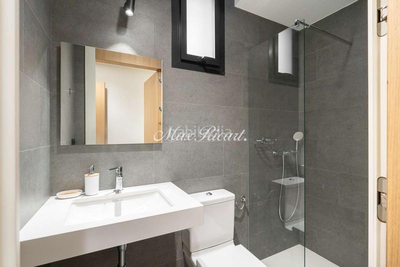 Foto 2e11ee2b-b9de-48c4-91c7-c7e399fab8d3. Alquiler casa increíble casa con piscina privada en sarriá en Barcelona