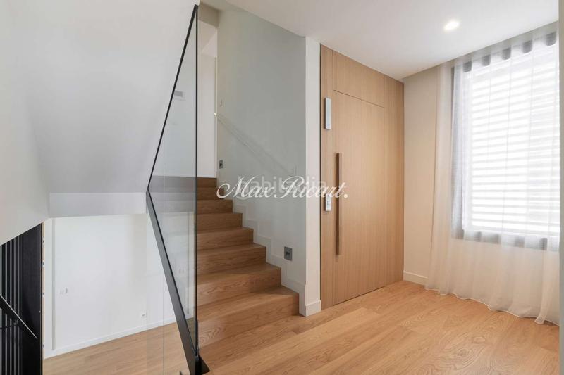 Foto 6cb9c3c5-a23b-4b50-993c-65dc9623c291. Alquiler casa increíble casa con piscina privada en sarriá en Barcelona