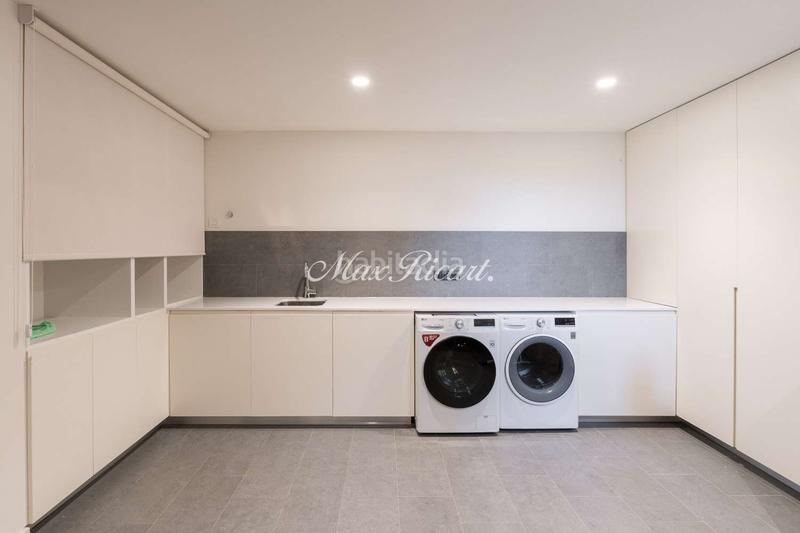 Foto 7f0276ea-60bf-45bd-8989-538d489b9521. Alquiler casa increíble casa con piscina privada en sarriá en Barcelona