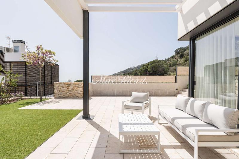 Foto 78034386-0c81-4ea5-b6cb-d054c8ab882d. Lloguer casa amb calefacció aparcament piscina a Barcelona