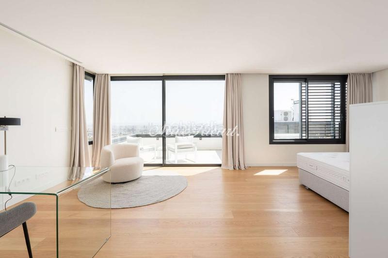 Foto 0d854584-e5e2-4db7-8bfa-e9501aee7e70. Location maison avec chauffage parking piscine dans Barcelona