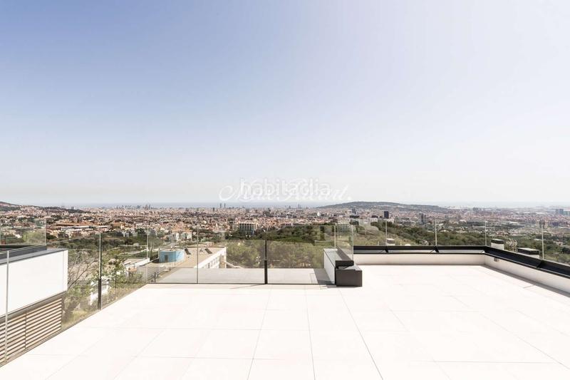 Foto 927d6fc9-1ff2-439b-b506-328389386236. Rent house with heating parking pool in Sarrià Barcelona