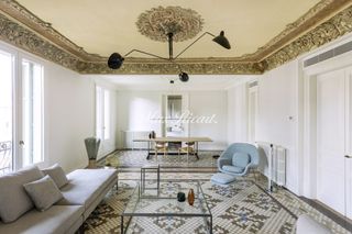 Lloguer Àtic  N/a. Lujoso dúplex modernista en eixample   268m