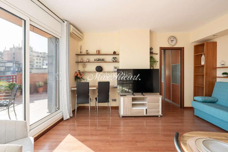Foto 57b0739b-d182-4cfe-b0bd-35a16f2044eb. Location attique avec piscine dans Vallcarca - Penitents Barcelona