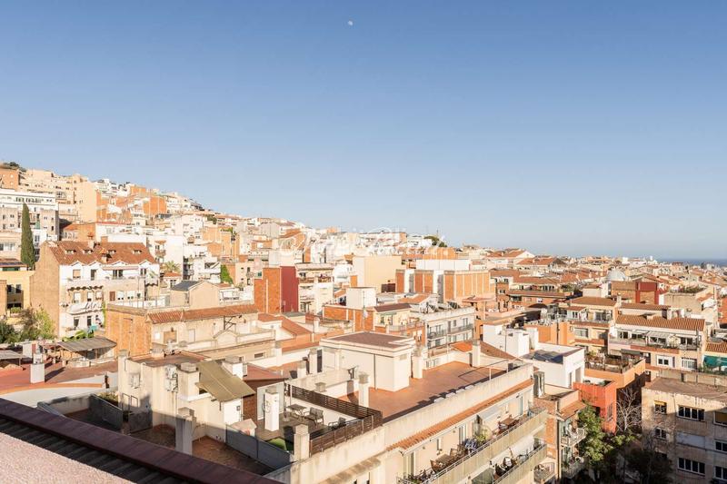 Foto 8c9ff548-3976-4490-89f2-5a35e67b7b9b. Location attique avec piscine dans Vallcarca - Penitents Barcelona
