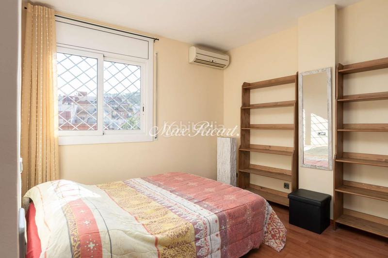 Foto ef8eb146-a18c-4622-aea4-789ce6033275. Rent penthouse with pool in Vallcarca - Penitents Barcelona