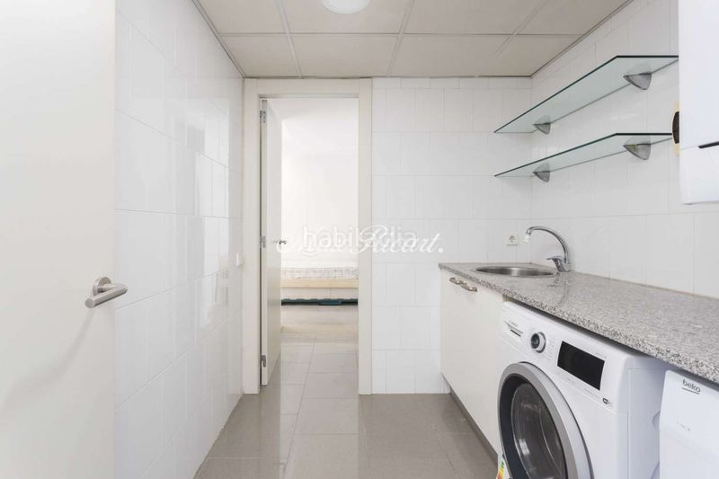 Foto 3f0a4822-5e4b-42be-b29c-90b3220e98b7. Miete dachwohnung mit heizung in Tres Torres Barcelona