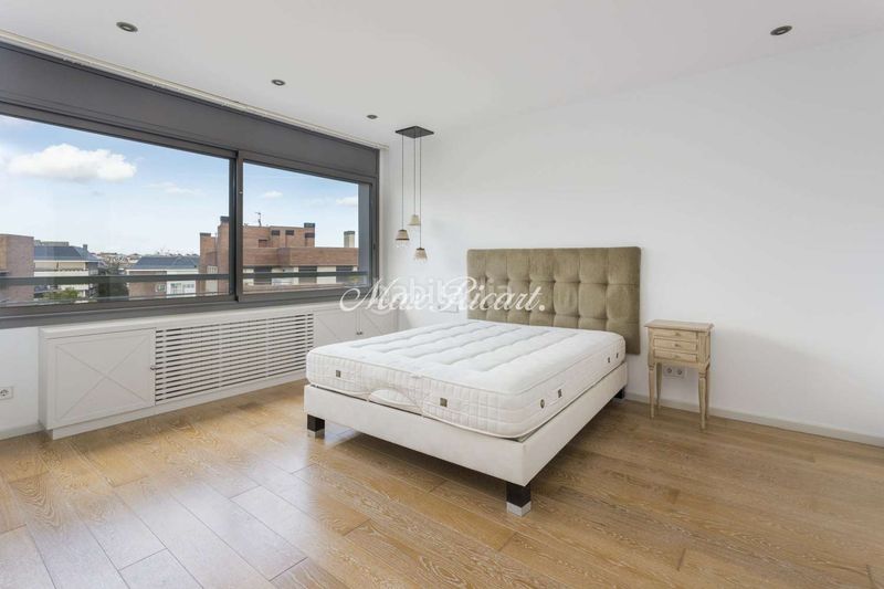 Foto b95c73bc-d362-4c83-a537-deed4420c854. Miete dachwohnung mit heizung in Tres Torres Barcelona