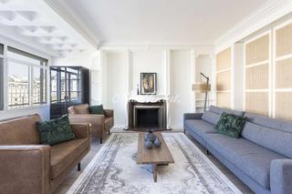Location Appartement  N/a. Amueblado con terraza en turó park