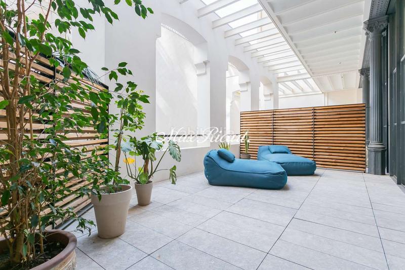 Foto 28ebe6d1-4c35-48aa-a64c-d46e186a79ec. Alquiler piso espectacular vivienda en casa burés en Barcelona