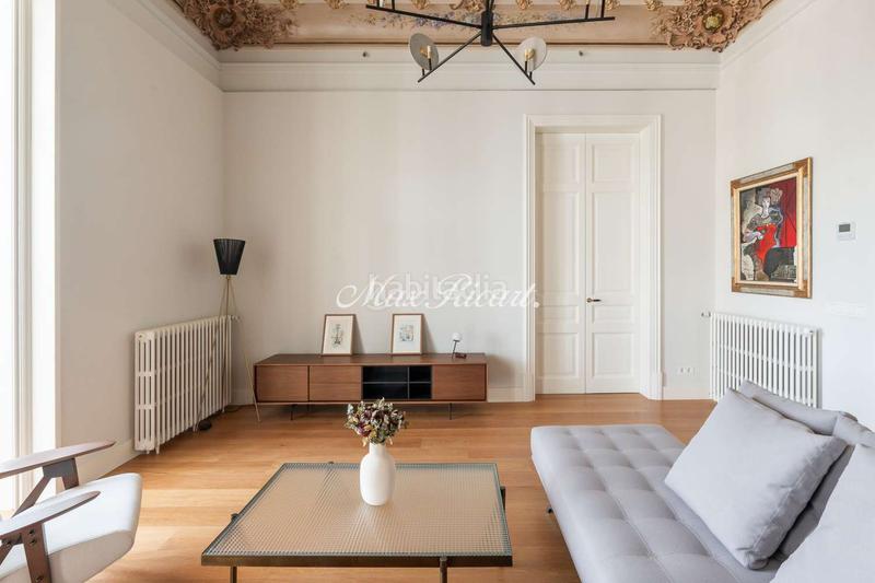 Foto 9abcabc7-d2d9-44a3-adff-538489e04fde. Rent flat with heating pool in Dreta de l´Eixample Barcelona