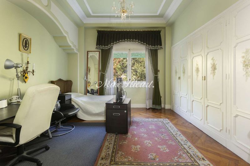 Foto 4970887a-4b02-4373-b2f3-656f869d08f2. Casa amb calefacció aparcament a Sant Gervasi - Bonanova Barcelona