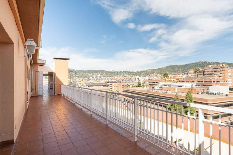 Foto 20c4534e-b5a1-4056-8bed-3441776106ad. Location attique avec chauffage parking dans Sant Gervasi - Galvany Barcelona