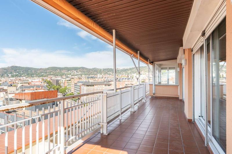 Foto 4e38cb2e-2f46-4ccd-8822-75bc4ffbb389. Location attique avec chauffage parking dans Sant Gervasi - Galvany Barcelona