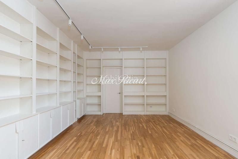 Foto 0c9a8dbb-9f38-4444-9afd-8979c5efd8f8. Rent penthouse with heating parking in Sant Gervasi - Galvany Barcelona