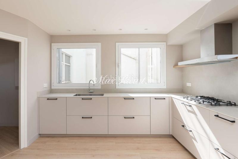 Foto 8160bcde-e2a1-4895-b823-060a691cdf8f. Rent penthouse with heating parking in Sant Gervasi - Galvany Barcelona