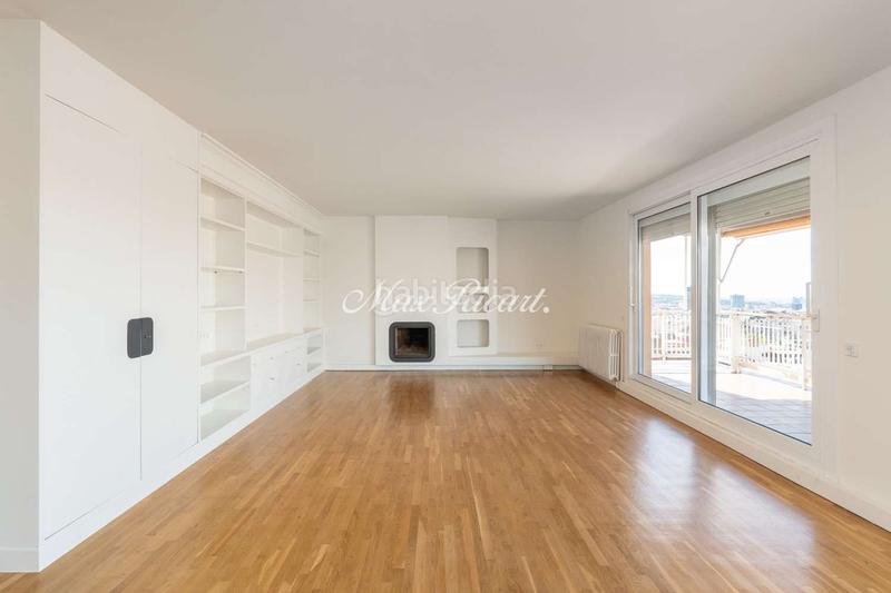 Foto ce434a41-2b0b-42c7-9d1b-5ef0fdabf1d9. Rent penthouse with heating parking in Sant Gervasi - Galvany Barcelona