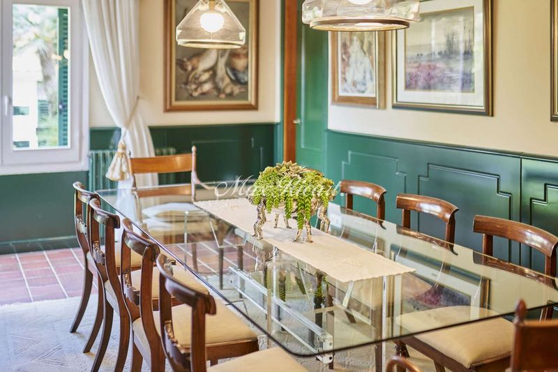 Foto 45252c00-2b35-490f-bc82-b0047257abc9. Casa amb calefacció aparcament piscina a Can Girona - Terramar - Vinyet Sitges