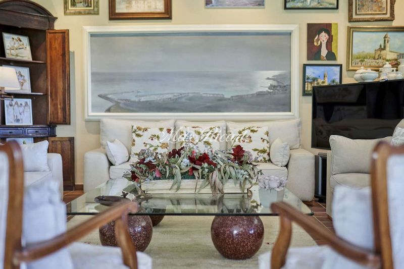 Foto ddf1a460-cd96-4902-8353-6fc2e8831452. Casa amb calefacció aparcament piscina a Can Girona - Terramar - Vinyet Sitges