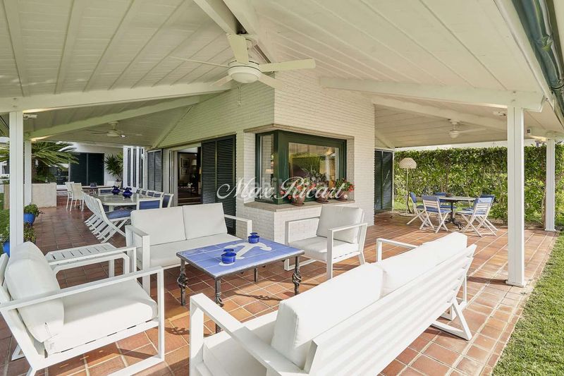 Foto ec712533-9646-4f38-adf0-39c368aad785. Casa amb calefacció aparcament piscina a Can Girona - Terramar - Vinyet Sitges