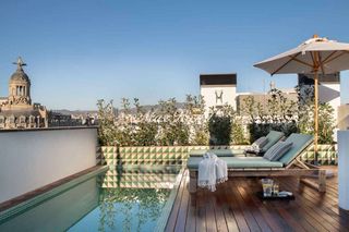 Affitto Appartamento  N/a. Exclusiva vivienda amueblada en paseo de gracia  140m