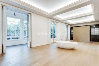 Piso  N/a. Elegante vivienda en eixample dreta  347 m2  4 hab