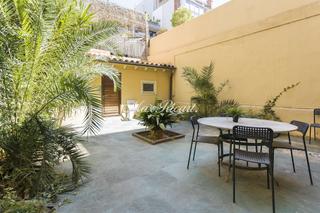 Piso en Sant Gervasi - Galvany. Acogedora planta baja  con encanto en finca modernista en galvan