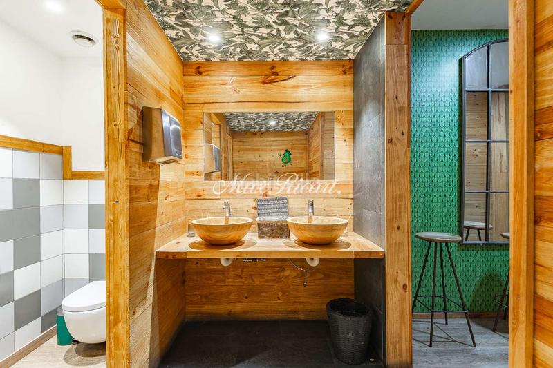 Foto a1671963-f313-4a15-8439-11437a0d2de8. Location local commercial dans Sant Gervasi - Galvany Barcelona