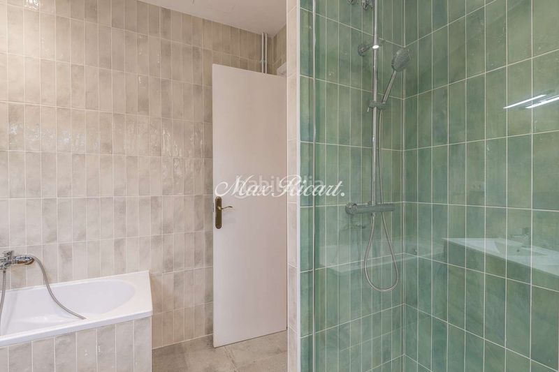 Foto 4bd1a683-8289-4a9a-bdc8-827eab792b3e. Alquiler piso amplia vivienda recién reformada en avenida diagonal 200m en Barcelona